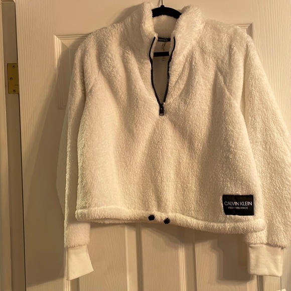 Calvin Klein Tops - Calvin Klein soft crop top